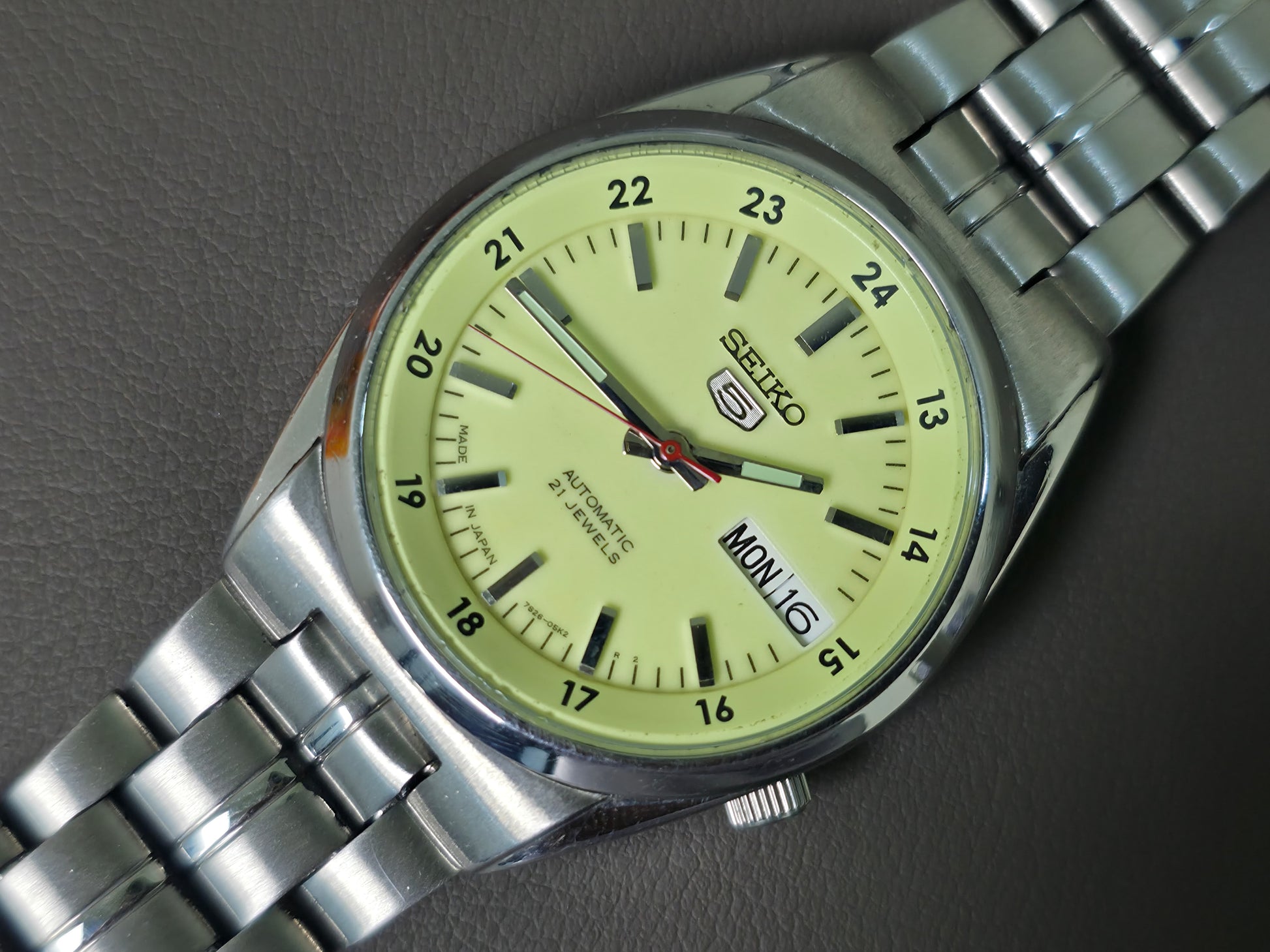 Seiko 5 Automatic 7S26-02C0 Railway Lume Dial 35mm Men's Watch