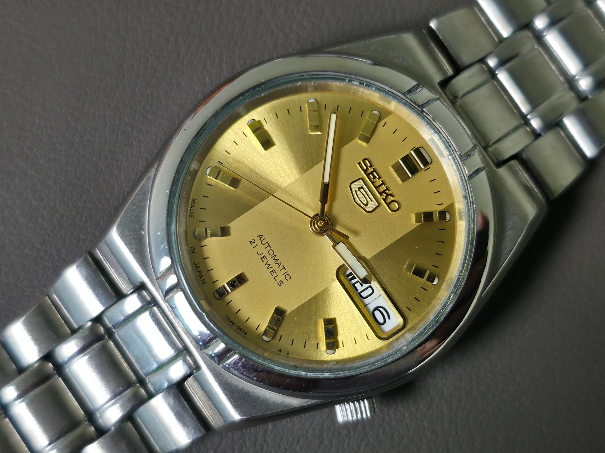 Seiko 5 Automatic 7S26-04Y0 Gold Dial 34mm Men's Watch